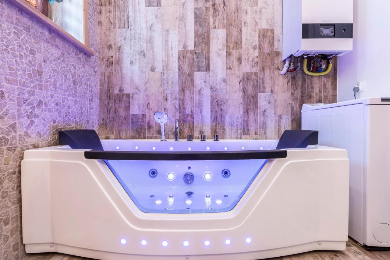 Ferienwohnung Bunia W Zakopanem Z Jacuzzi Exterior foto
